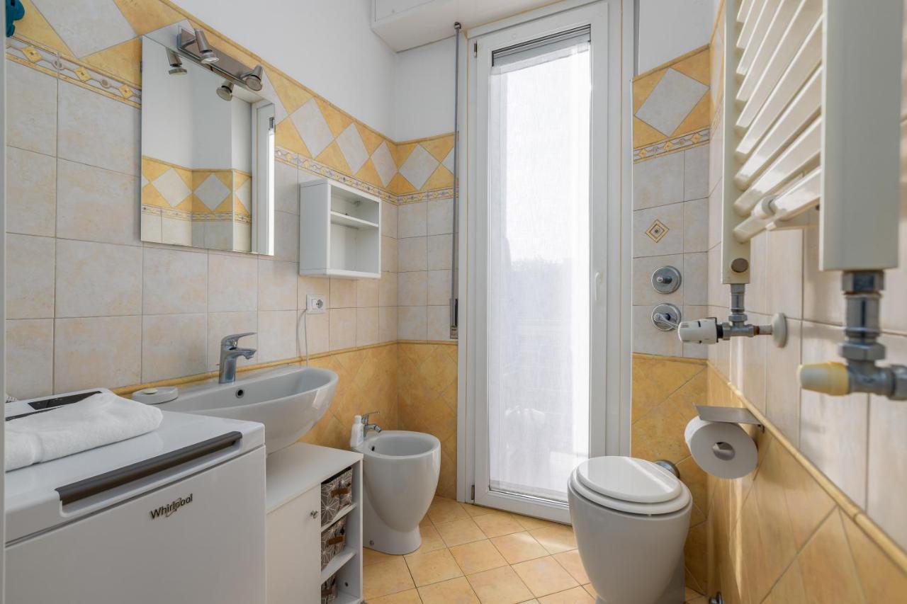 Maiolica Apartment - Free Parking And Great Connection To Linate And Duomo Milano Exteriör bild